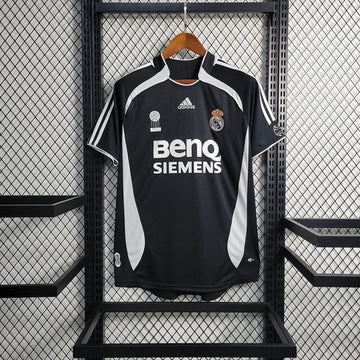 2006/2007 Retro Real Madrid Away Kit