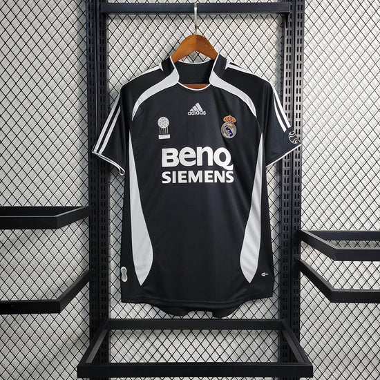 2006/2007 Retro Real Madrid Away Kit