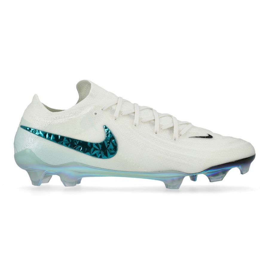 Phantom GX II Elite FG Chromatic - White/Multicolor 6.5 US