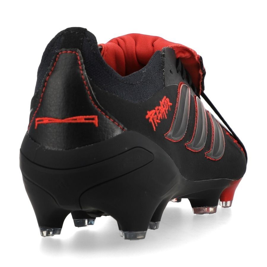 Predator Elite Fold-over Tongue Leather Tech FG