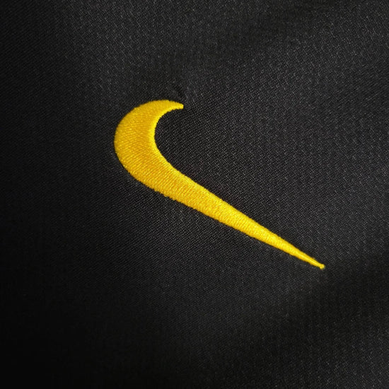 2006 Retro Portugal Away Kit