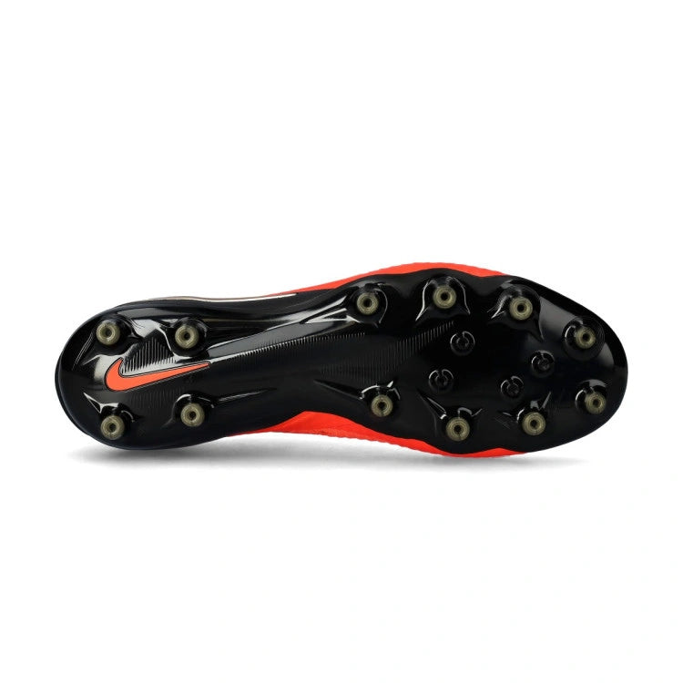 Phantom 6 Elite Low Cut Break Em AG-PRO