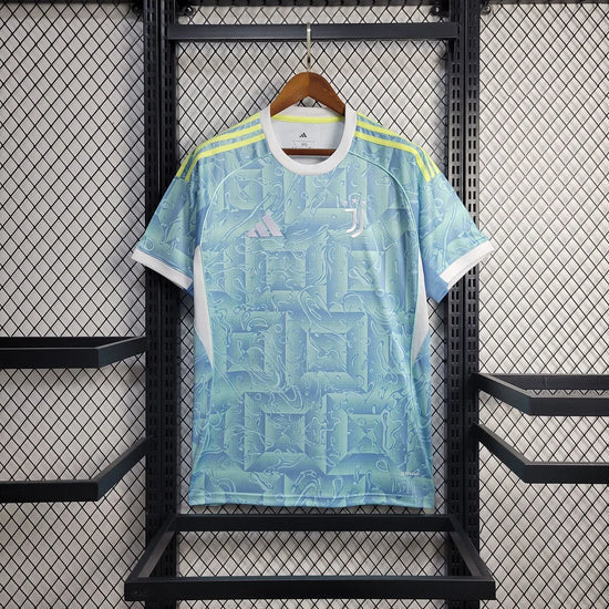 2025/2026 Juventus Away Kit