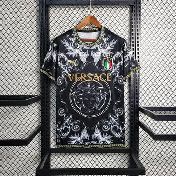 2023 Italy Special Edition Black Kit