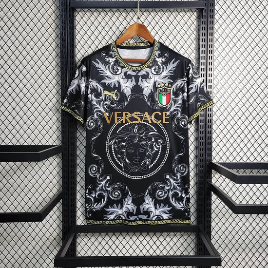 2023 Italy Special Edition Black Kit